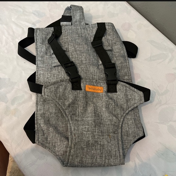 llulluby Fabric Baby Portable High Chair - Picture 1 of 4